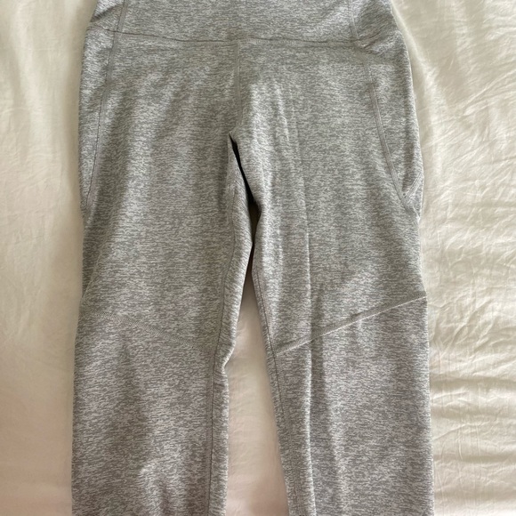 Like new, Outdoor Voices Capri - Picture 2 of 3